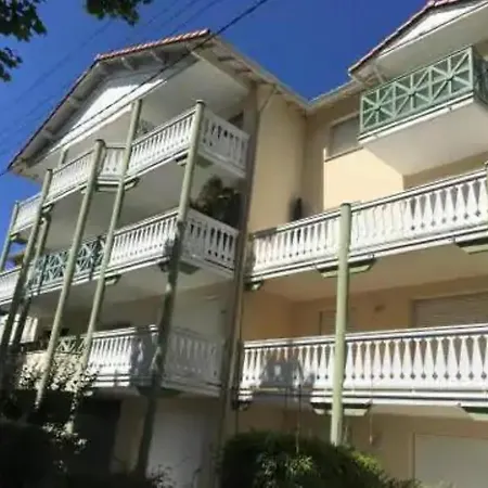 T3 Refait A Neuf /plage/centre/gare/terrasse/pkg/wifi *