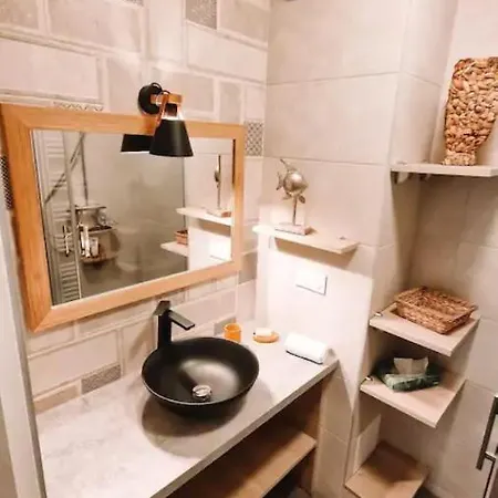 T3 Refait A Neuf /plage/centre/gare/terrasse/pkg/wifi Apartment *